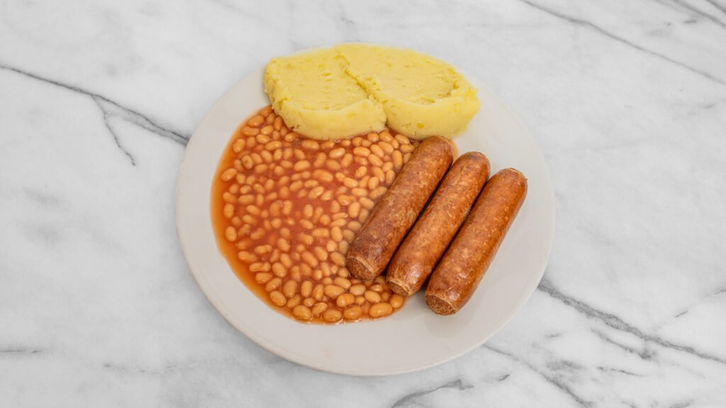 PieMashShop SausageMashAndBeans 1 1024x576